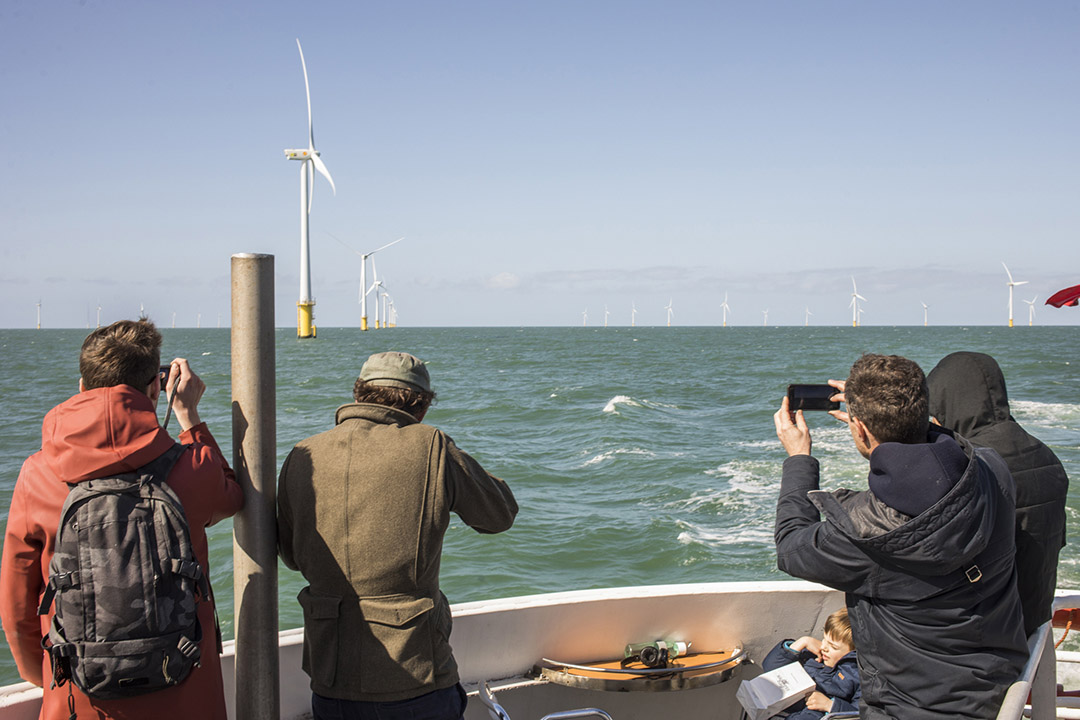 Excursie naar windmolenpark op de Noordzee, 31-03-2019